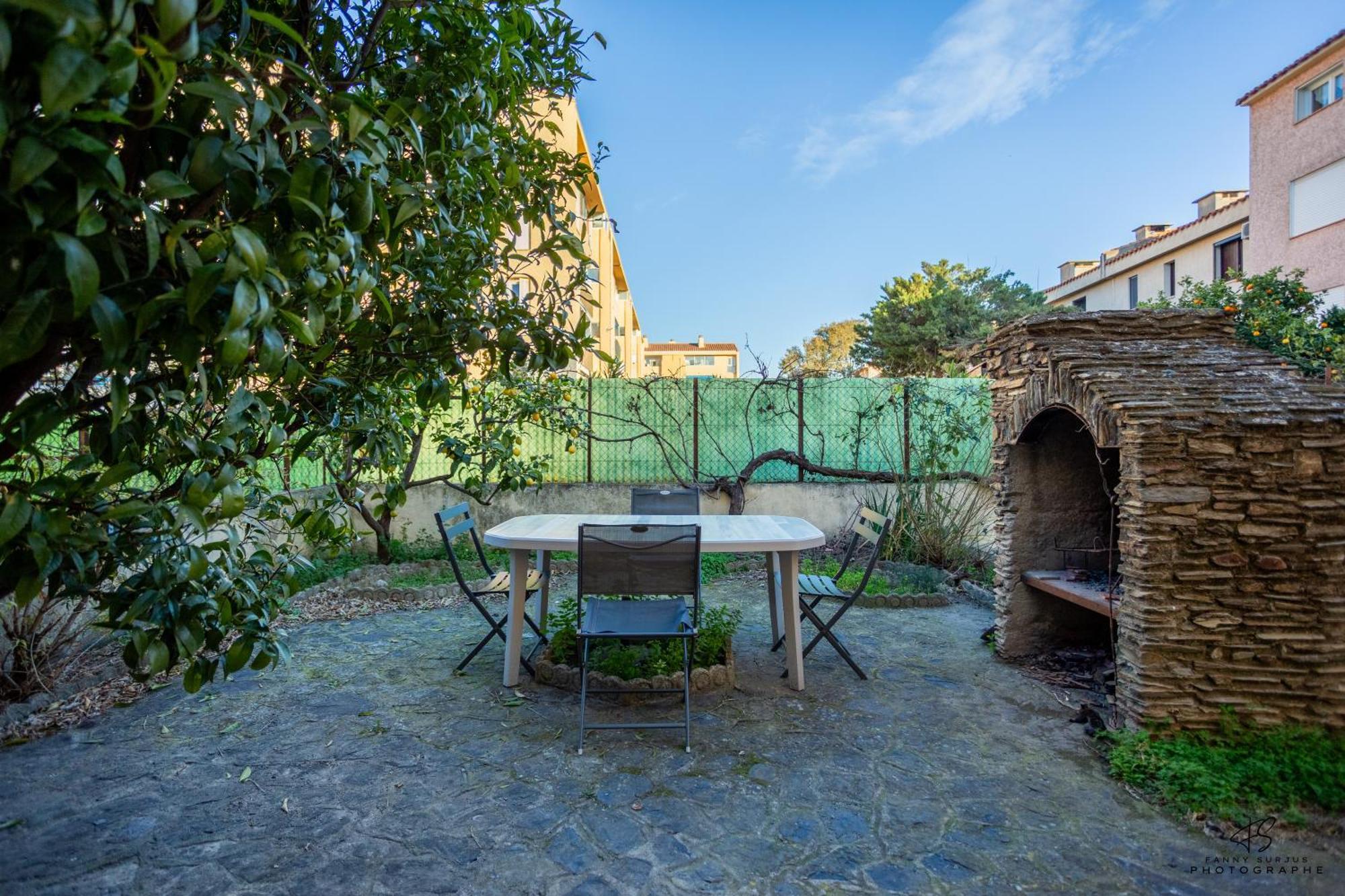 Le Coin Des Agrumes Jardin Proche Centre Ville Perpignan Exterior photo